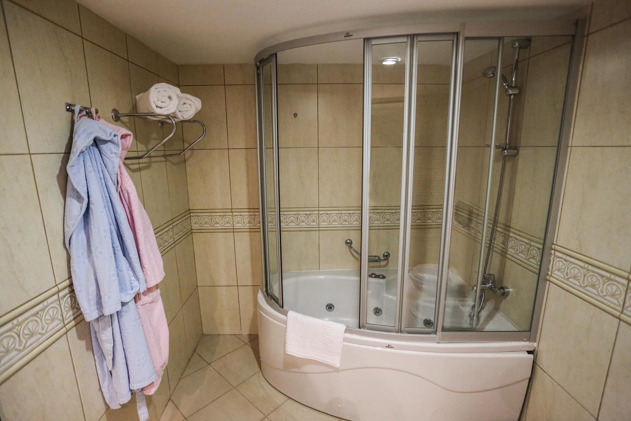 Sivas Bueyuek Hotel Eksteriør bilde